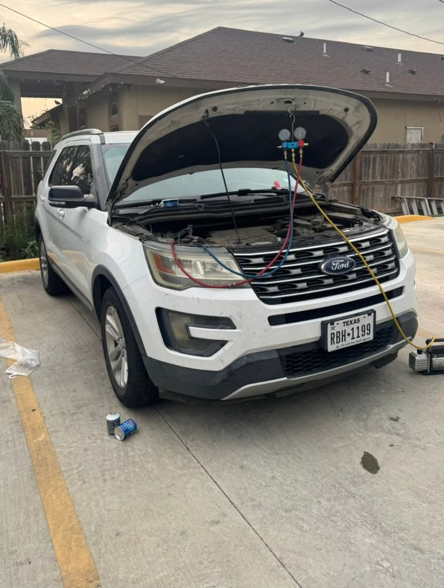 Mobile A/C diagnostic near AT&T Stadium in Arlington Texas